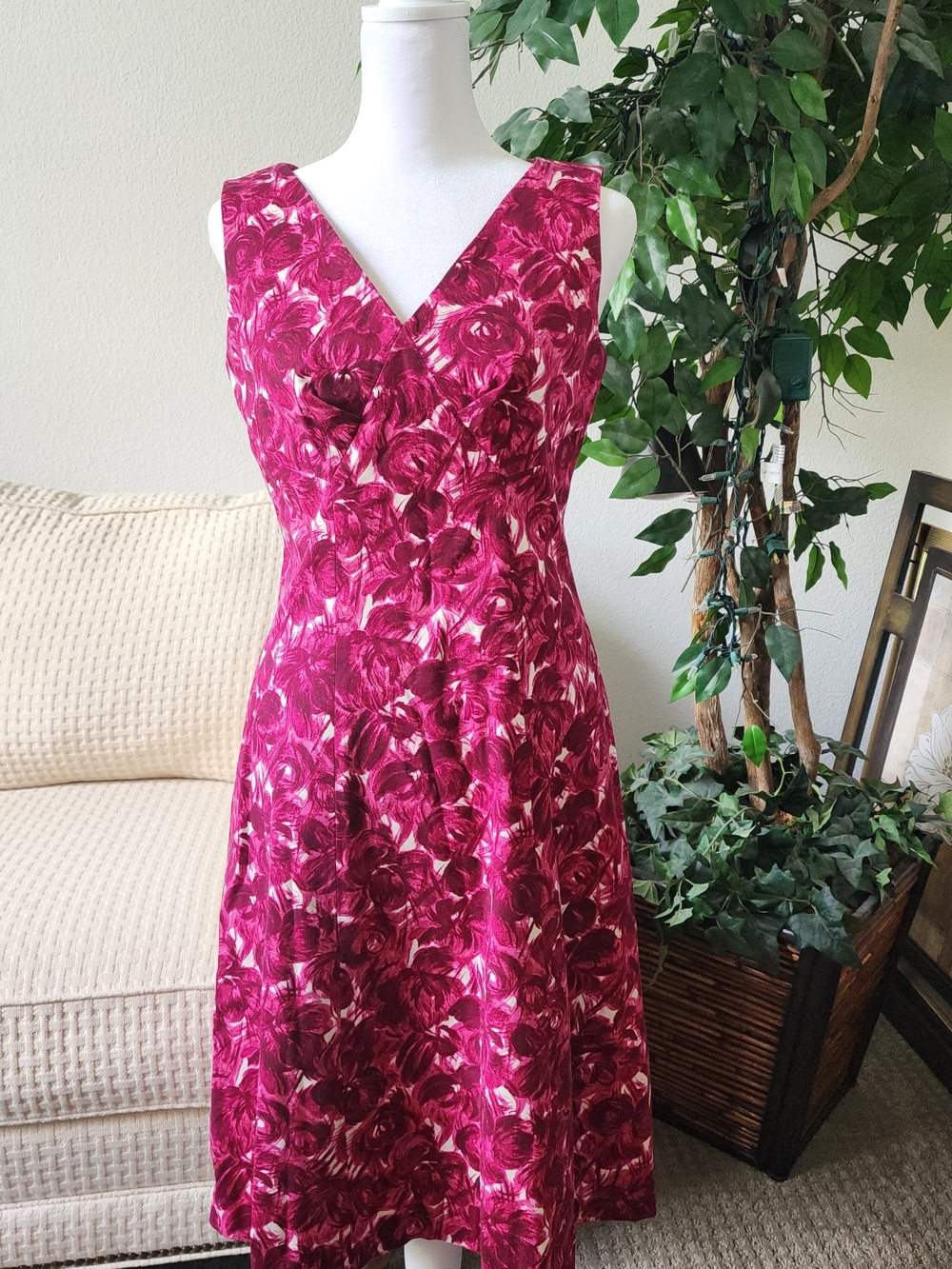 Talbots Petite Floral V-Neck Sleeveless Midi Dress